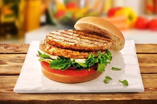 AMYLU CARAMELIZED ONION & AGED WHITE CHEDDAR CHICKEN BURGER (4 PACK) - Image 3