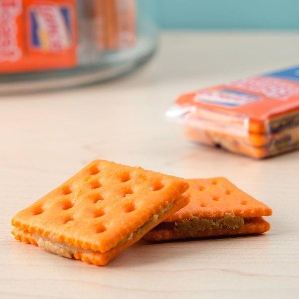 KEEBLER CHEESE & PEANUT BUTTER SANDWICH CRACKERS - Image 2
