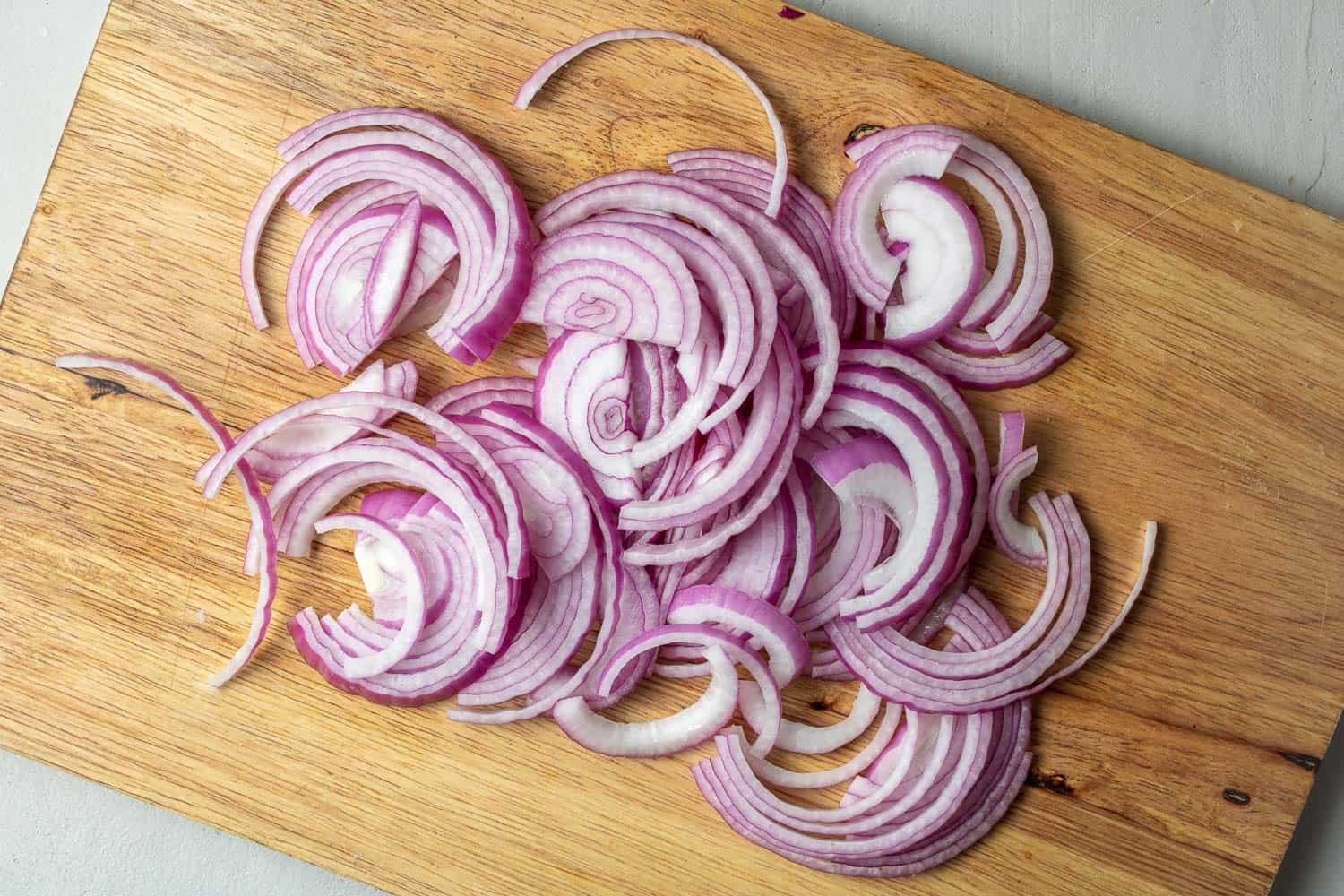 RED ONIONS (3 PER ORDER) - Image 2